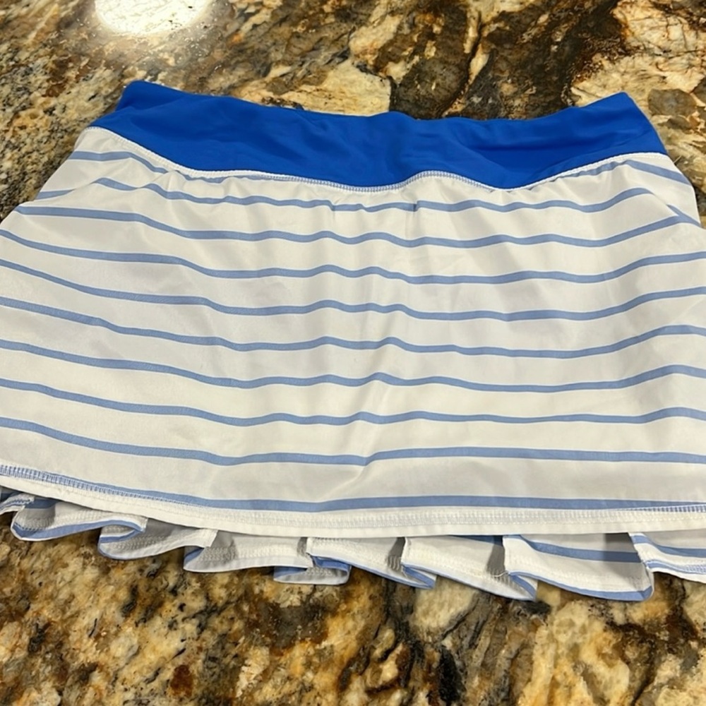 Lululemon Pace setter skirt size 4